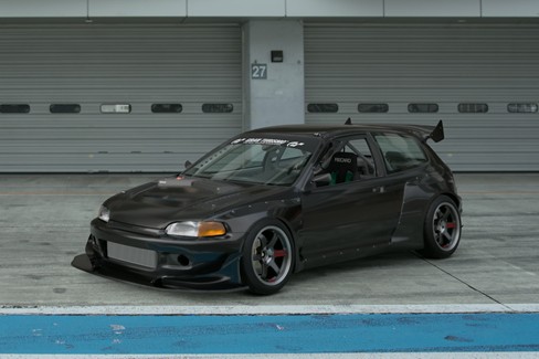 File:Garage RCR Civic (GT7).jpg