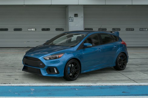 File:Ford Focus RS '18 (GT7, Liquid Blue).jpg