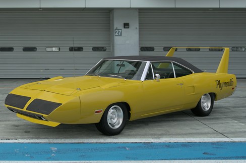 File:Plymouth Superbird '70 (GT7, Lemon Twist).jpg