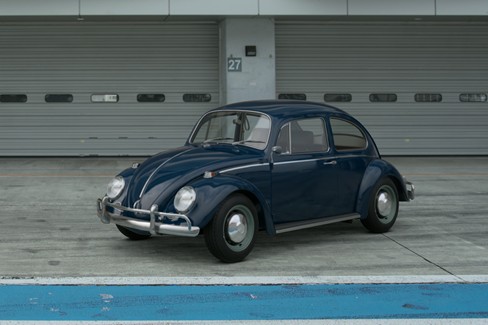 File:Volkswagen 1200 '66 (GT7, Sea Blue).jpg