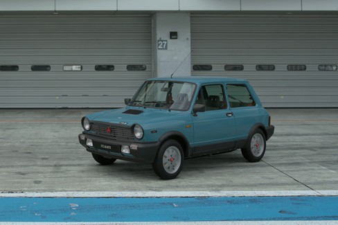 File:Autobianchi A112 Abarth '85 (GT7, Azzuro Chiaro).jpg