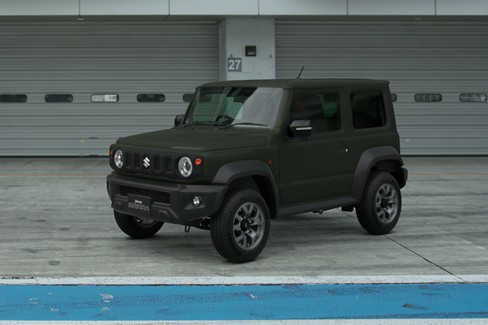 File:Suzuki Jimny Sierra JC '18 (GT7, Jungle Green).jpg