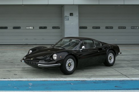 File:Ferrari Dino 246 GT '71 (GT7, Nero).jpg