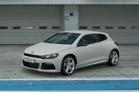 File:Volkswagen Scirocco R '10 (GT7, Pure White).jpg