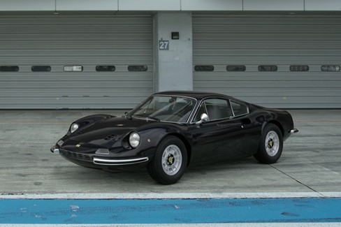 File:Ferrari Dino 246 GT '71 (GT7, Blu Scuro).jpg