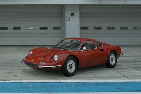 File:Ferrari Dino 246 GT '71 (GT7, Rosso Dino).jpg